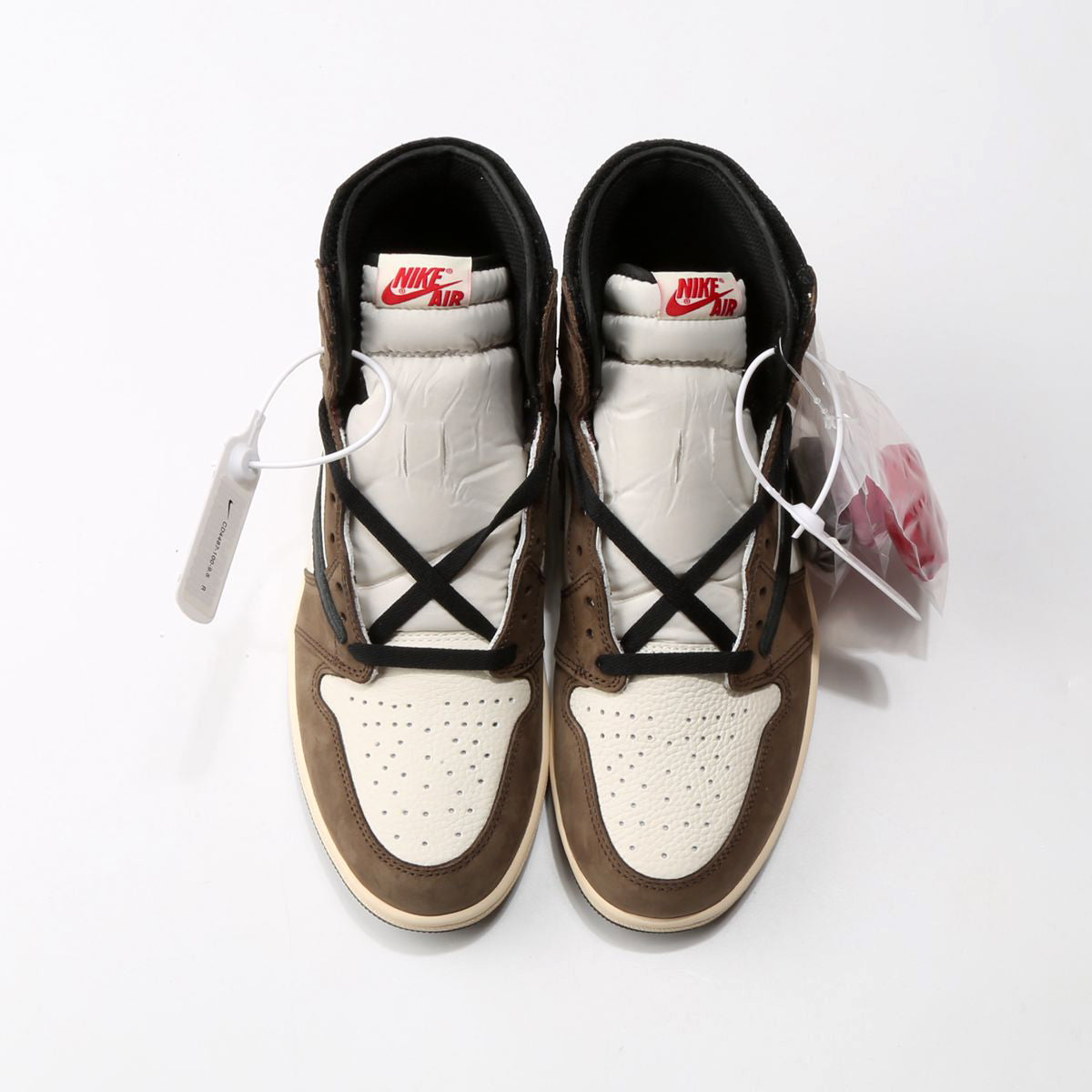 Sneakers Nike Air Jordan 1 High x Travis Scott - Mocha