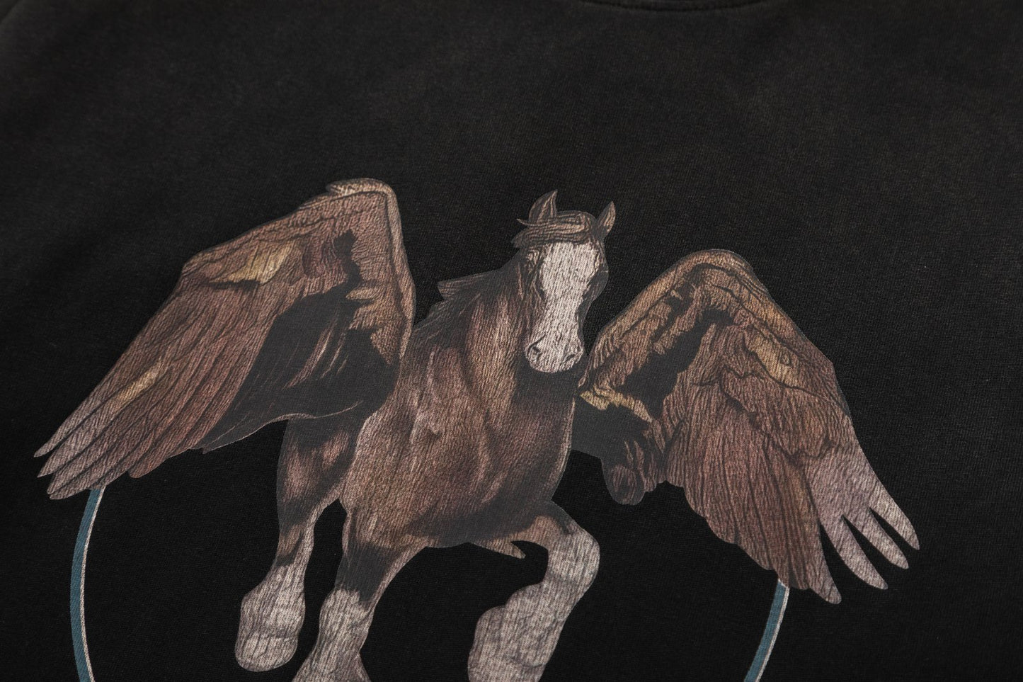 Playera Amiri