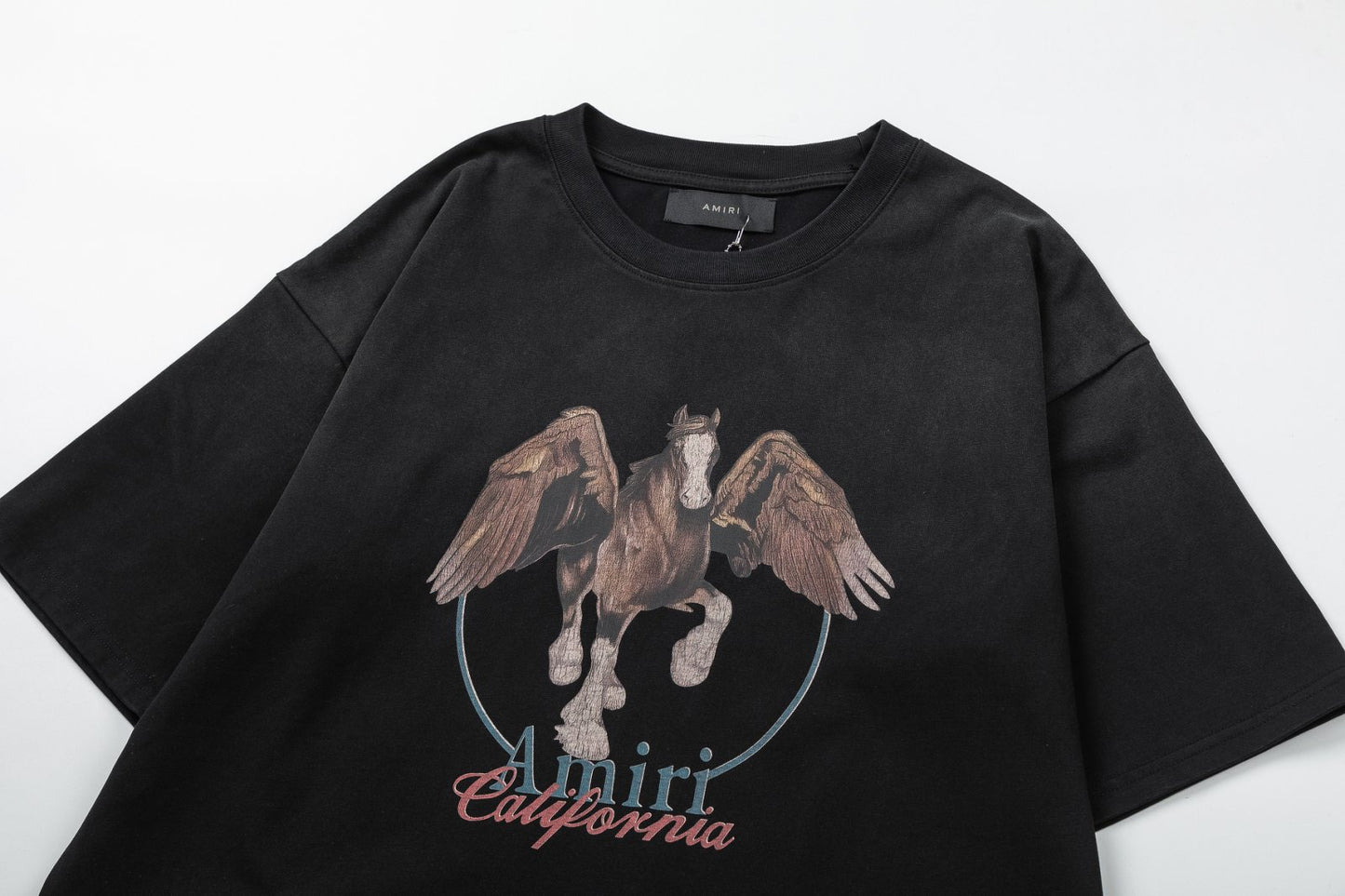 Playera Amiri
