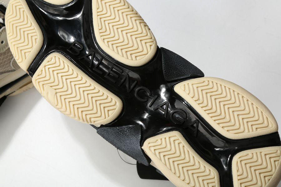 Sneakers Balenciaga - Triple S