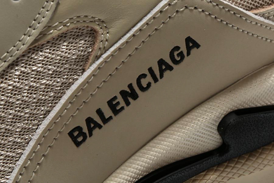 Sneakers Balenciaga - Triple S