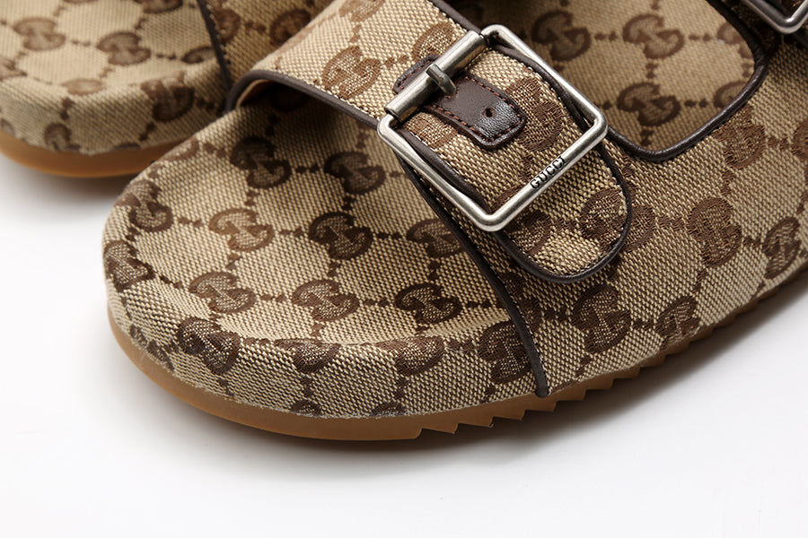 Slides Gucci