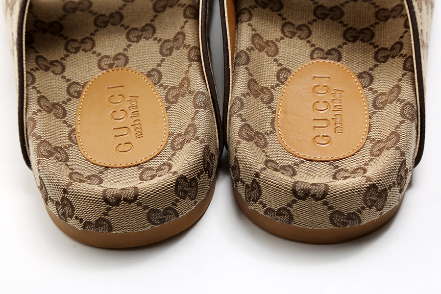 Slides Gucci